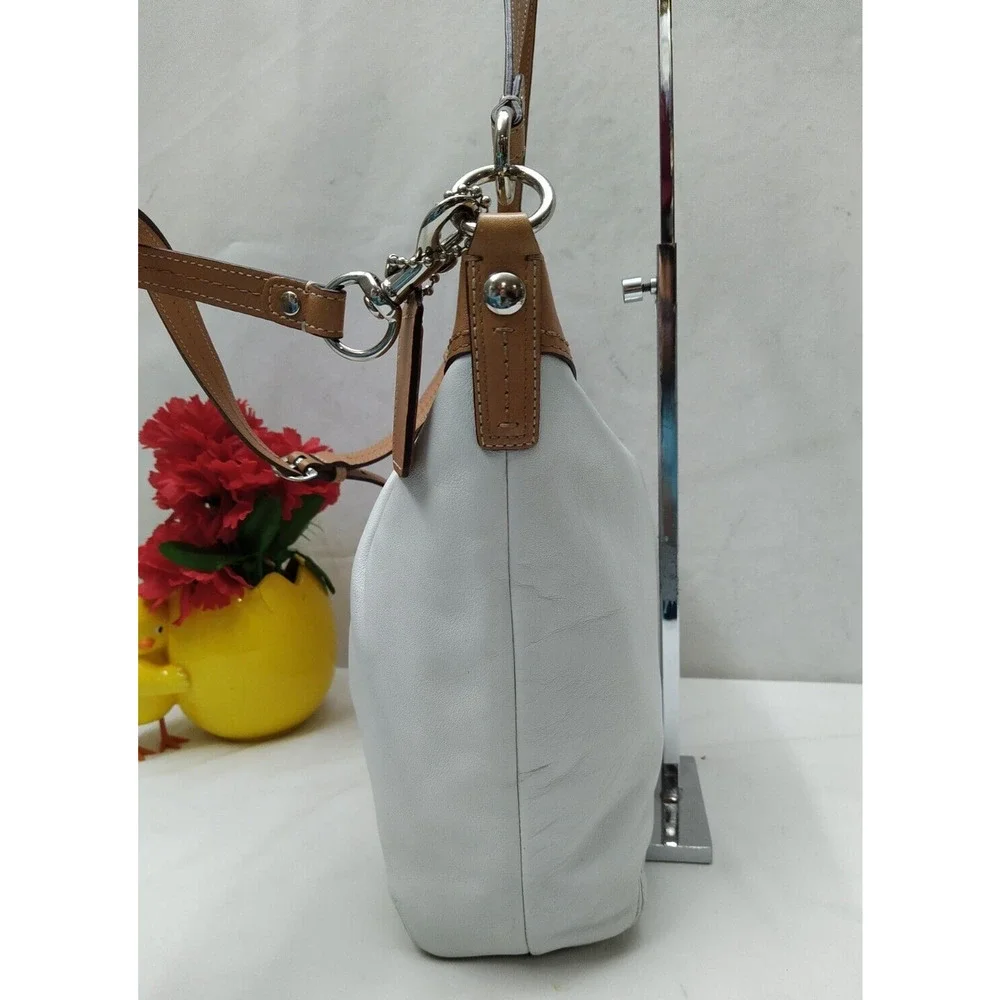 Coach Ashley White Leather Zipper Closure Hobo Crossbody Bag
